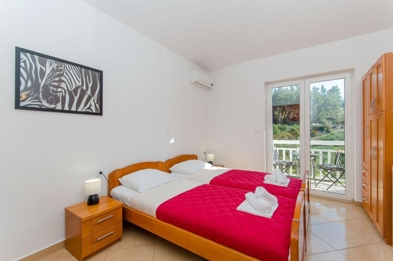 Apartments Seaview Tučepi Екстериор снимка