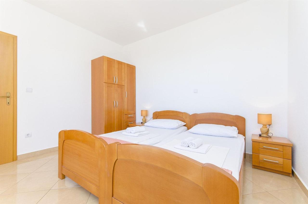 Apartments Seaview Tučepi Екстериор снимка