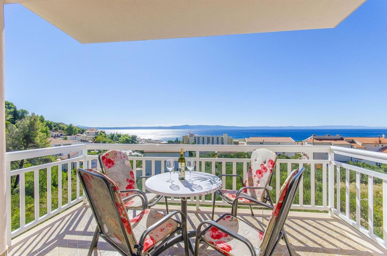 Apartments Seaview Tučepi Екстериор снимка
