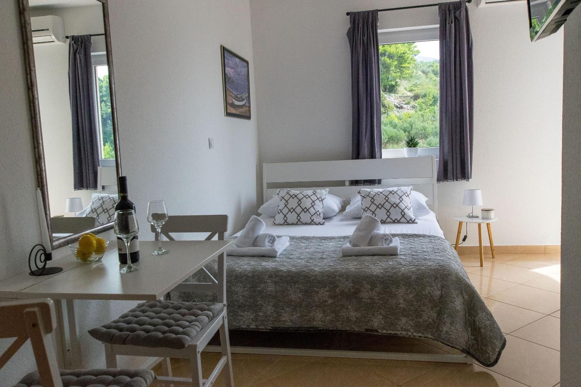 Apartments Seaview Tučepi Екстериор снимка