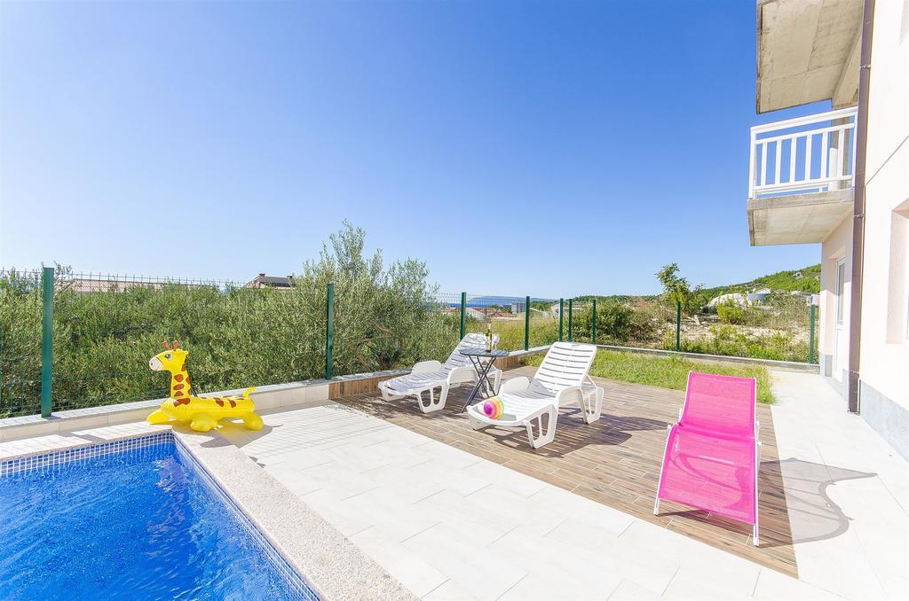 Apartments Seaview Tučepi Екстериор снимка