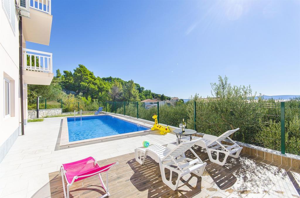 Apartments Seaview Tučepi Екстериор снимка