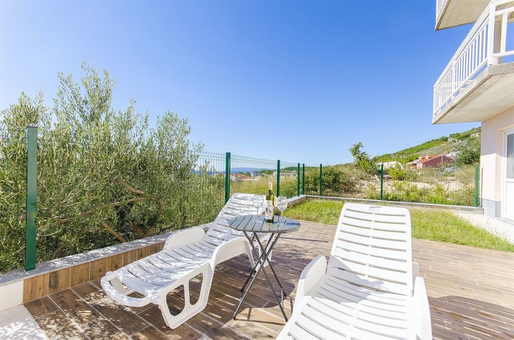 Apartments Seaview Tučepi Екстериор снимка